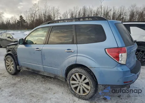 2012 Subaru Forester 2.5X Premium z USA, uszkodzony, nr VIN JF2SHADC1CH441011